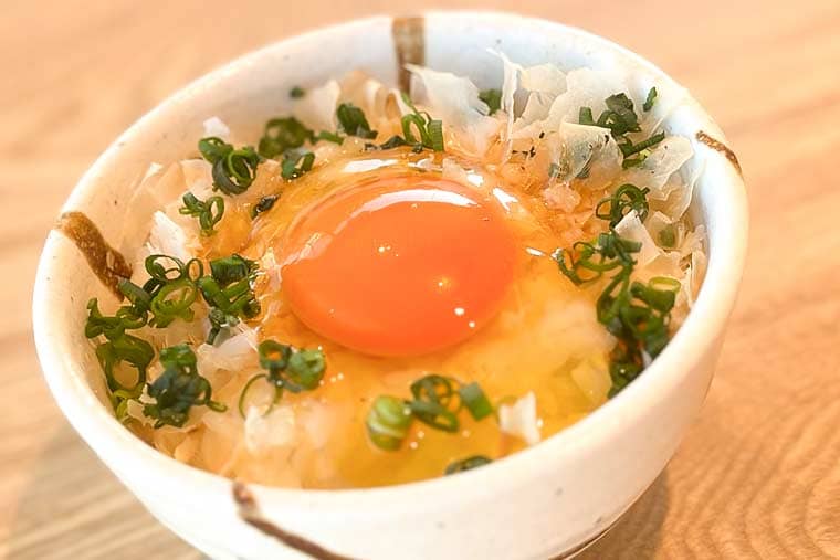 メインメニュー限定のお供奥久慈卵のTKG